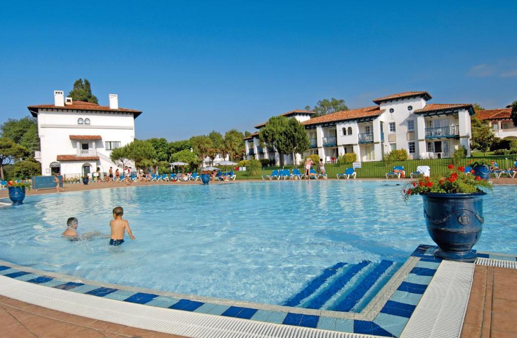 Residence Pierre & Vacances Le Domaine De Bordaberry Уррюнь Экстерьер фото
