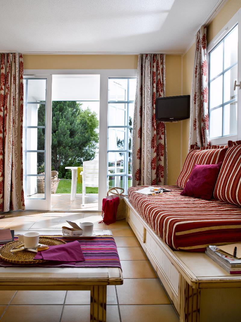 Residence Pierre & Vacances Le Domaine De Bordaberry Уррюнь Экстерьер фото